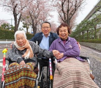 あさひ苑新施設長からのあいさつ